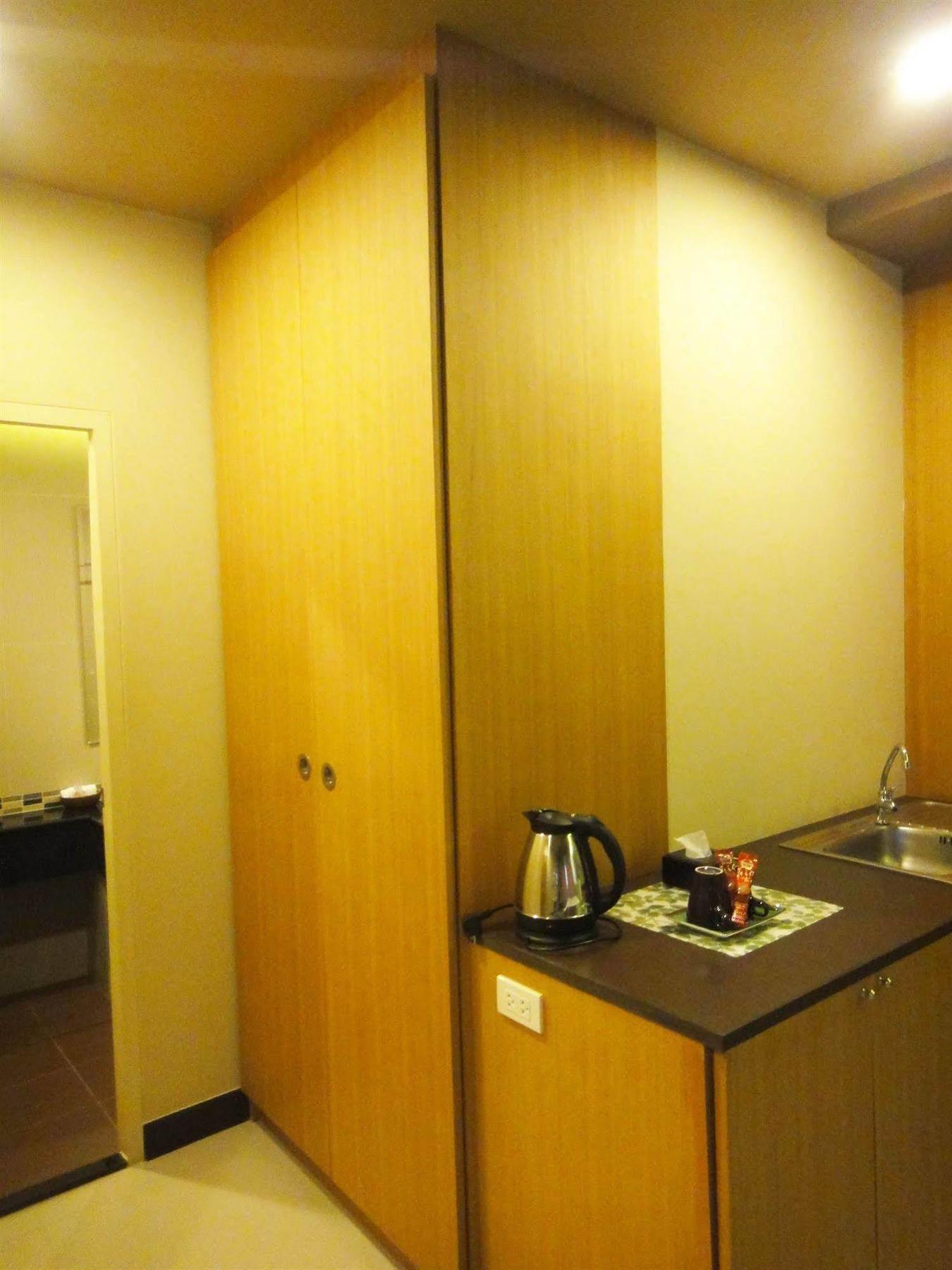 Aleaf Bangkok Hotel Kültér fotó