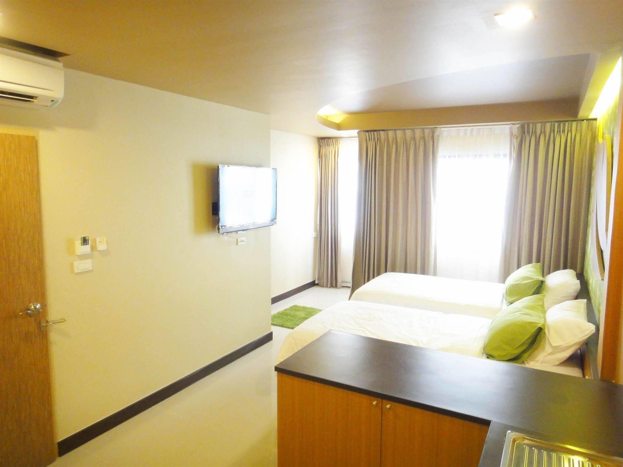 Aleaf Bangkok Hotel Kültér fotó
